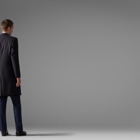 🚨SOLD🚨Thomas Pink Herringbone Overcoat - Picture 3 of 4